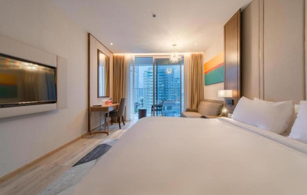 Homie Panorama Beachfront Residences Nha Trang Exterior foto