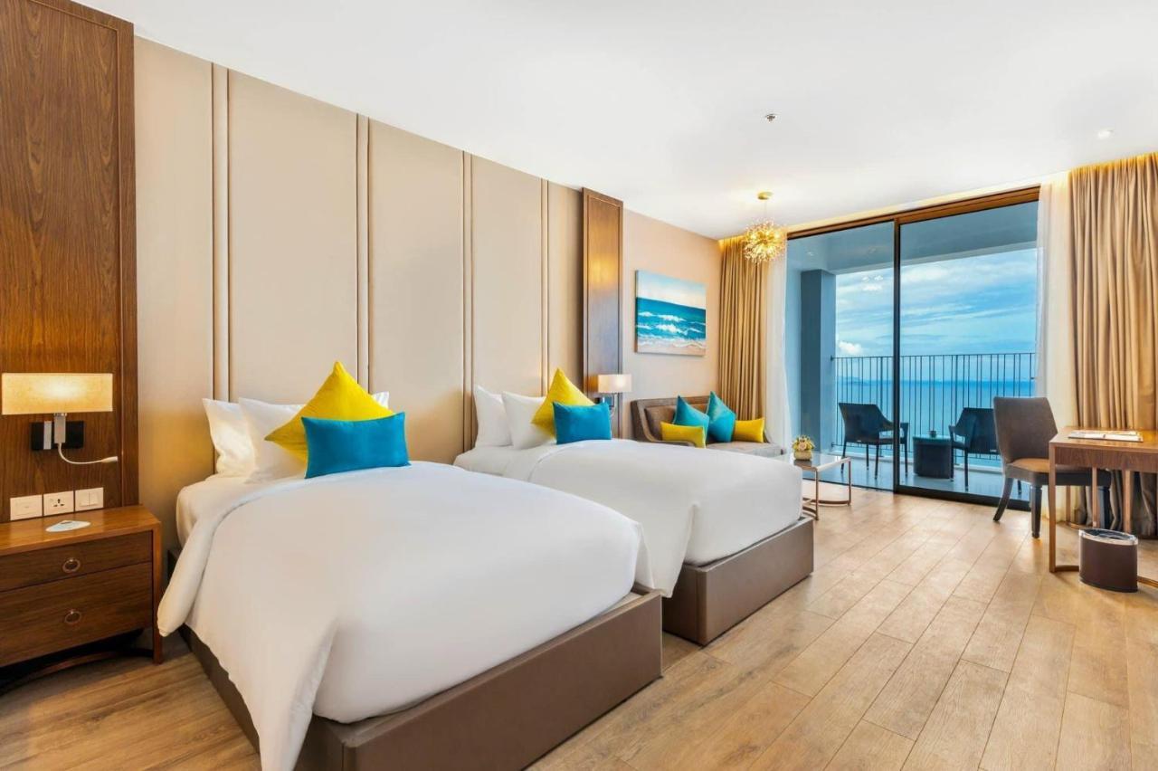 Homie Panorama Beachfront Residences Nha Trang Exterior foto